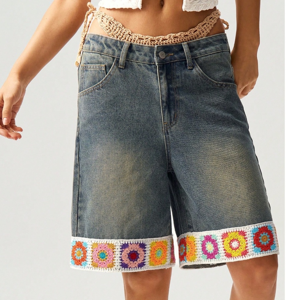 Dark Wash Crochet Colorful Bermuda Mom Denim Jean Shorts - Picture 6 of 7